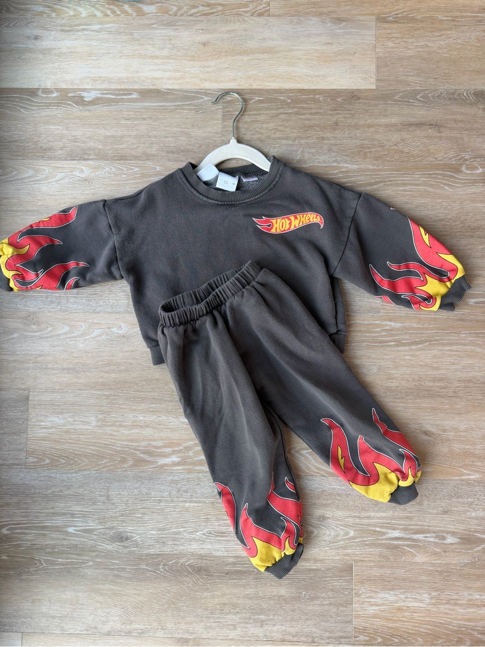 Kids Zara 2T Flame Sweatshirt & Joggers Set - Charcoal with Red/Yellow Flames